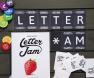 Letter Jam (na srpskom jeziku) - Karte i žetoni Drustvena igra, drustvene igre, Beograd, Prodaja, Srbija, zabava, party igre, igre zabavu, igre za okupljanje, party, fantasy, sci-fi, Letter Jam (na srpskom jeziku)