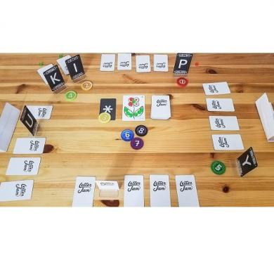 Letter Jam (na srpskom jeziku) - primer partije Drustvena igra, drustvene igre, Beograd, Prodaja, Srbija, zabava, party igre, igre zabavu, igre za okupljanje, party, fantasy, sci-fi, Letter Jam (na srpskom jeziku)