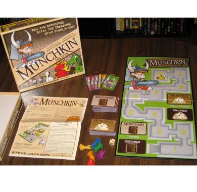 Drustvena igra , Beograd,Prodaja,Srbija, Munchkin Deluxe, Munchkin Deluxe